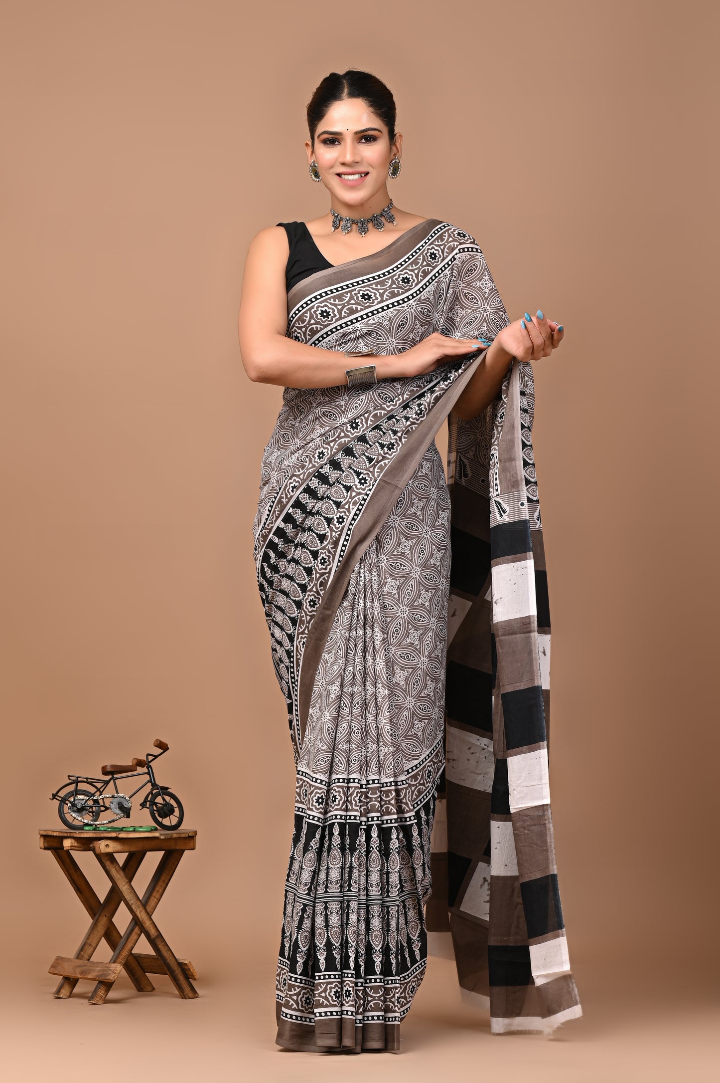 Jaipuri Printed Pure Cotton Mulmul Saree With Blouse - Mj Creation