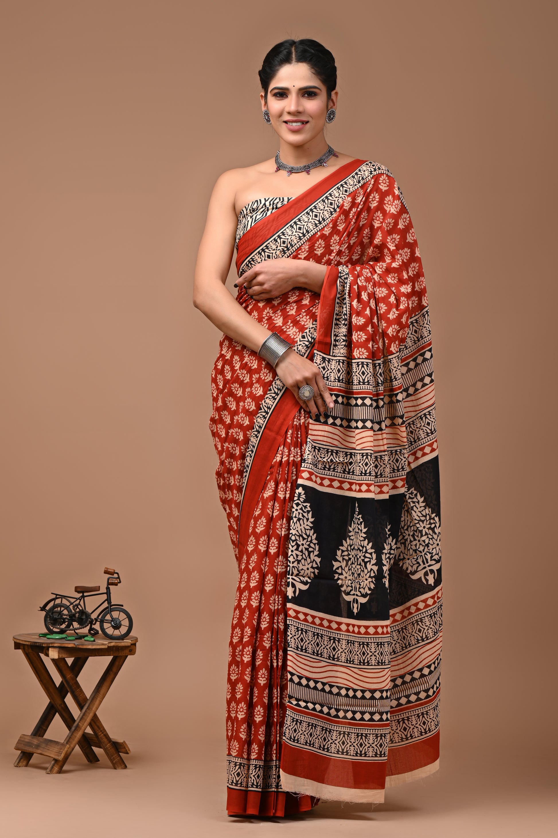 Jaipuri Printed Pure Cotton Mulmul Saree With Blouse - Mj Creation