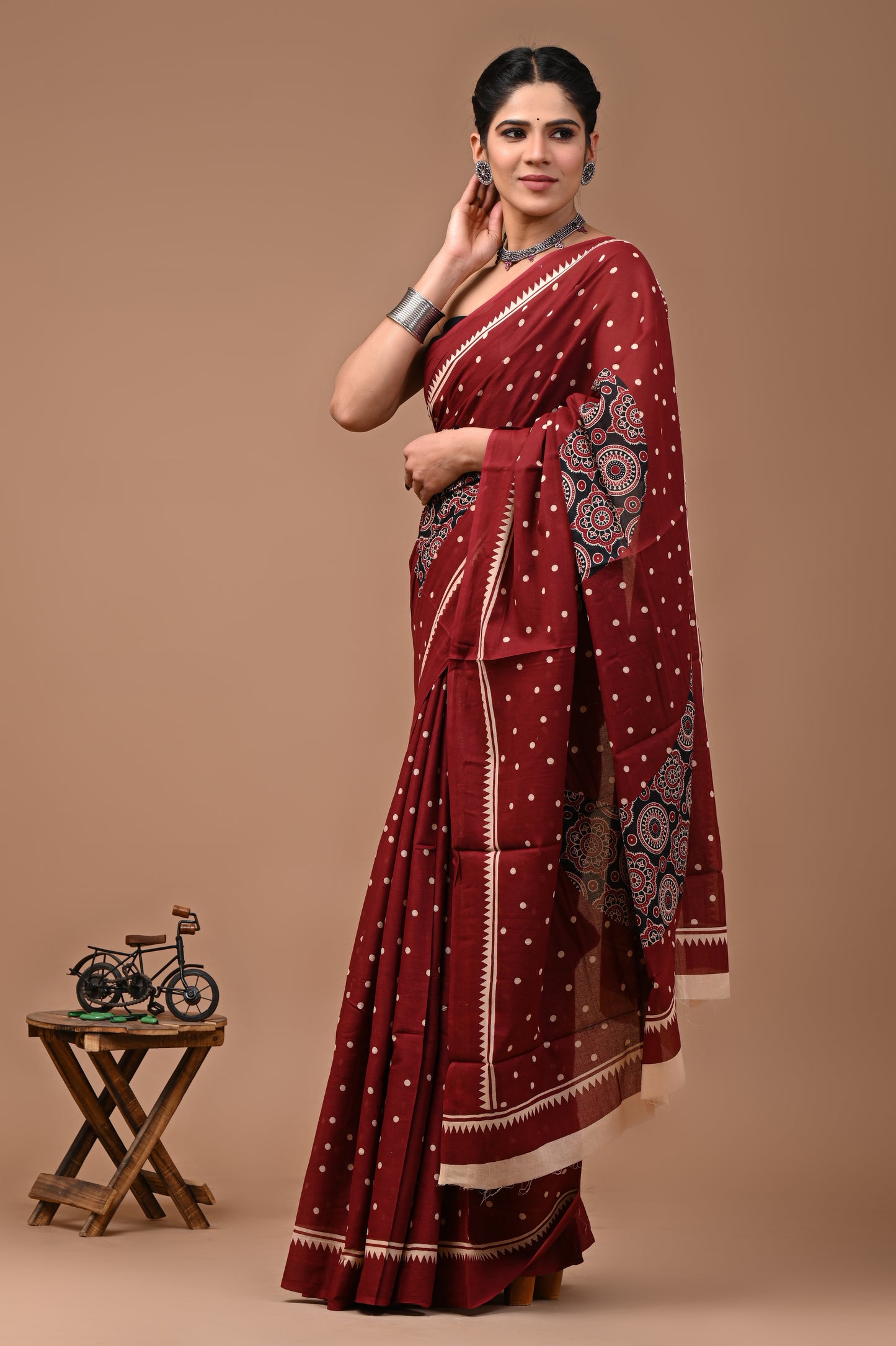 Jaipuri Printed Pure Cotton Mulmul Saree With Blouse - Mj Creation