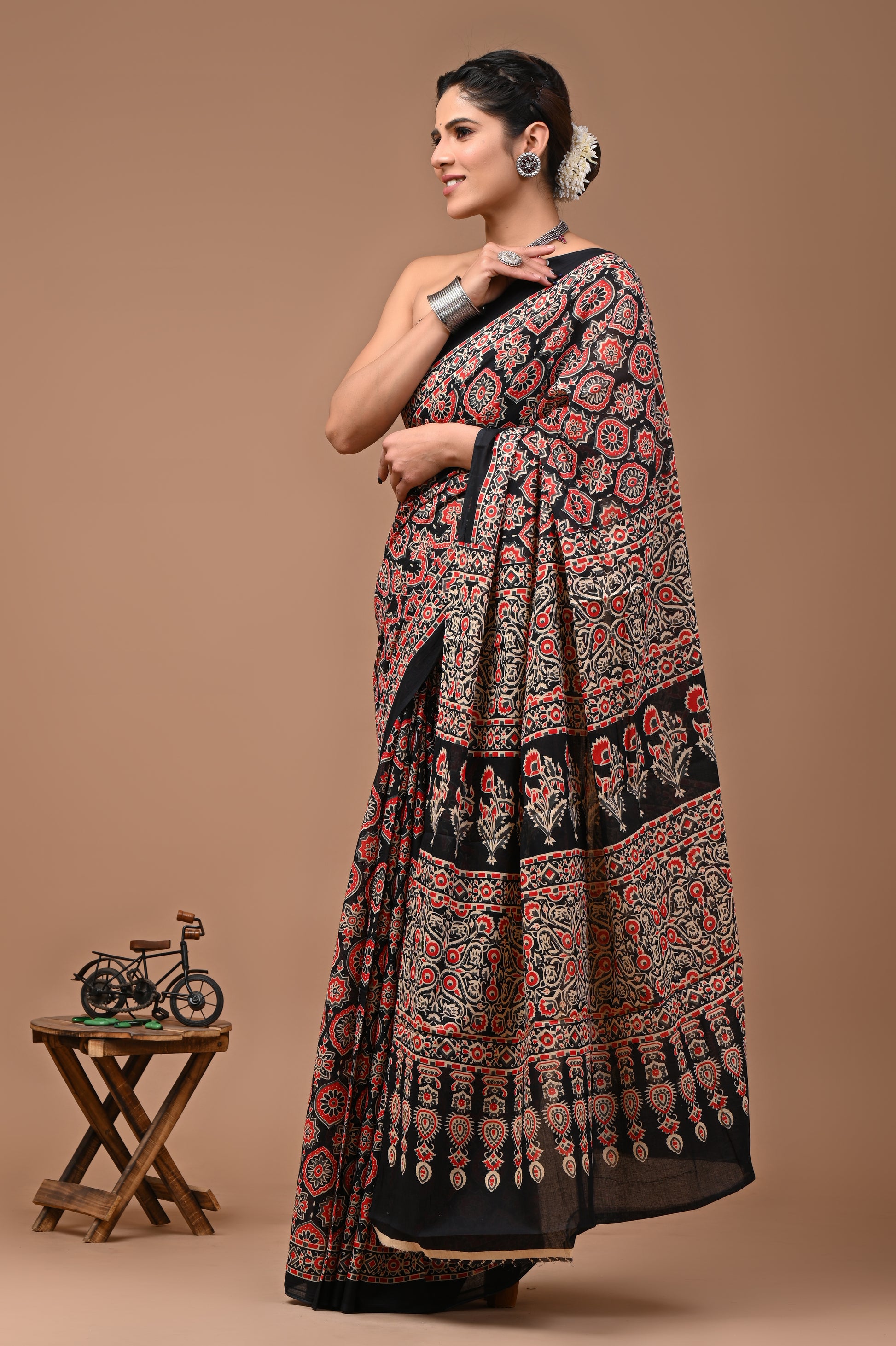 Jaipuri Printed Pure Cotton Mulmul Saree With Blouse - Mj Creation