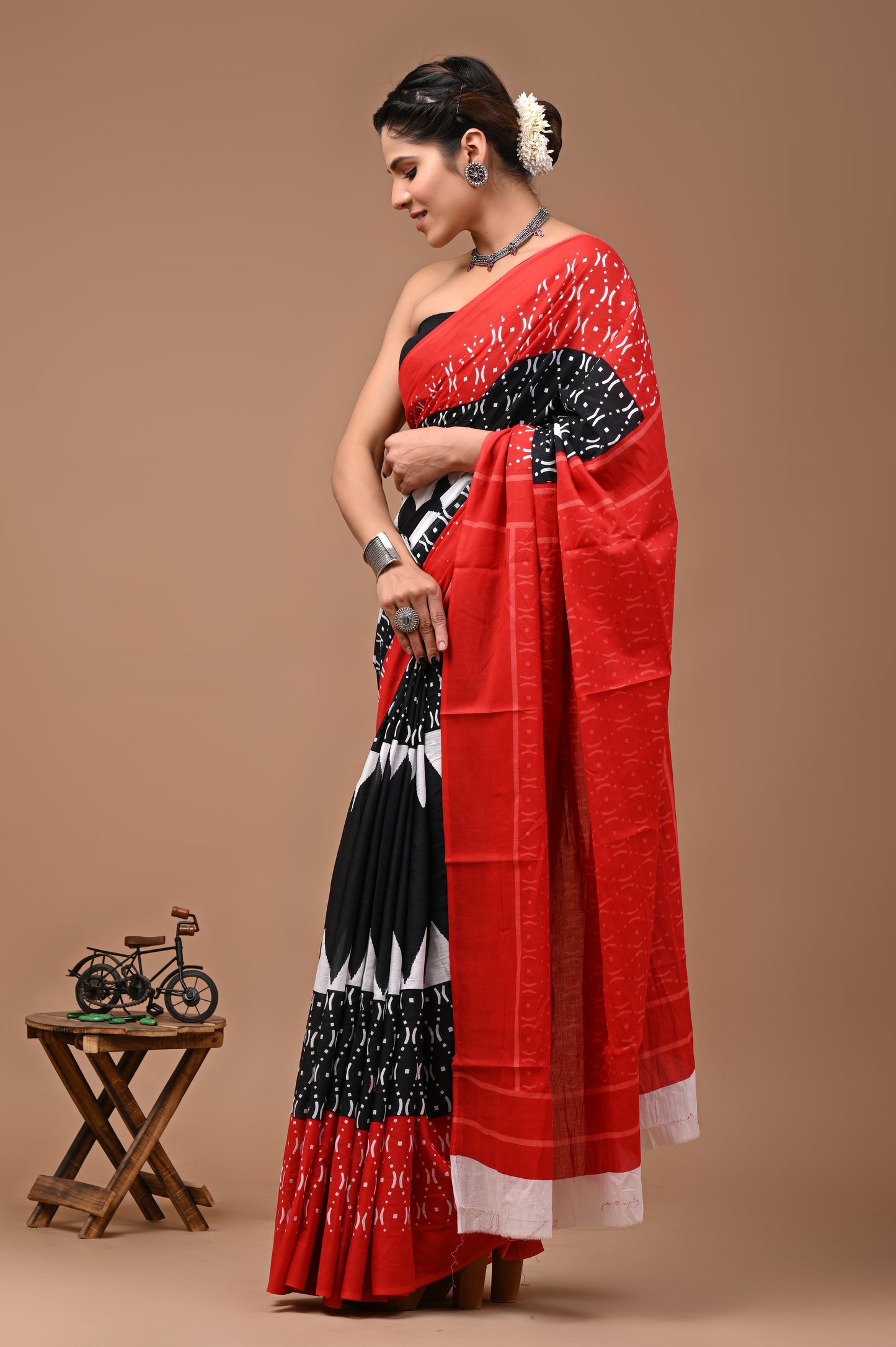 Jaipuri Printed Pure Cotton Mulmul Saree With Blouse - Mj Creation