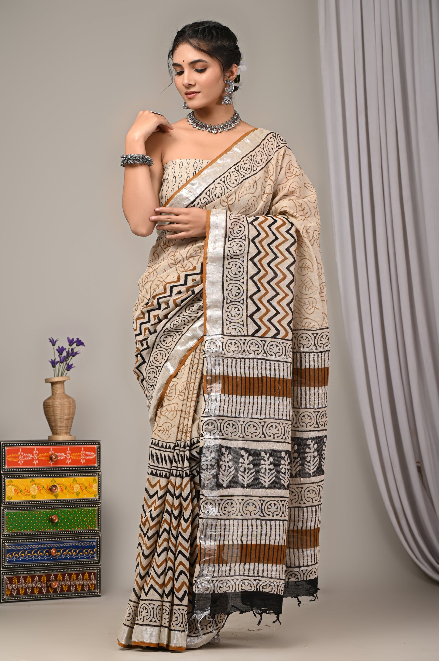 Block Printed Cotton Linen Saree With Unstiched Blouse - Mj Creation