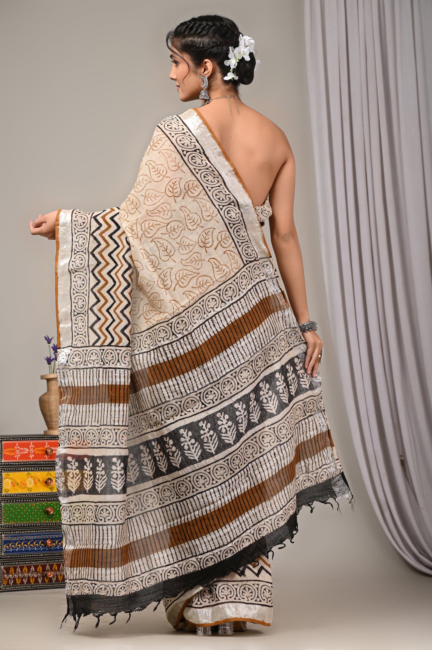 Block Printed Cotton Linen Saree With Unstiched Blouse - Mj Creation