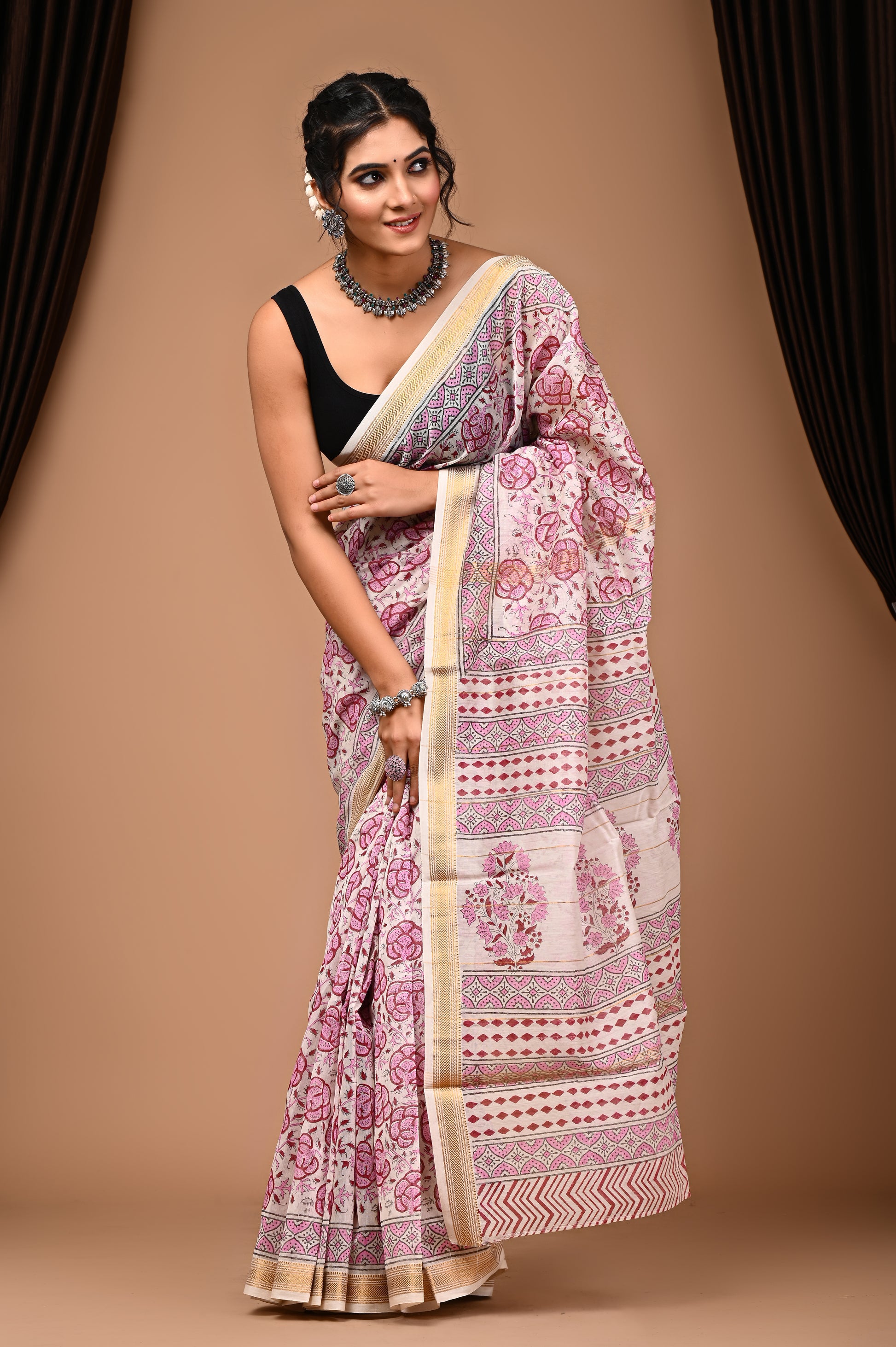 Maheshwari Silk Saree With Unstiched Blouse - Mj Creation