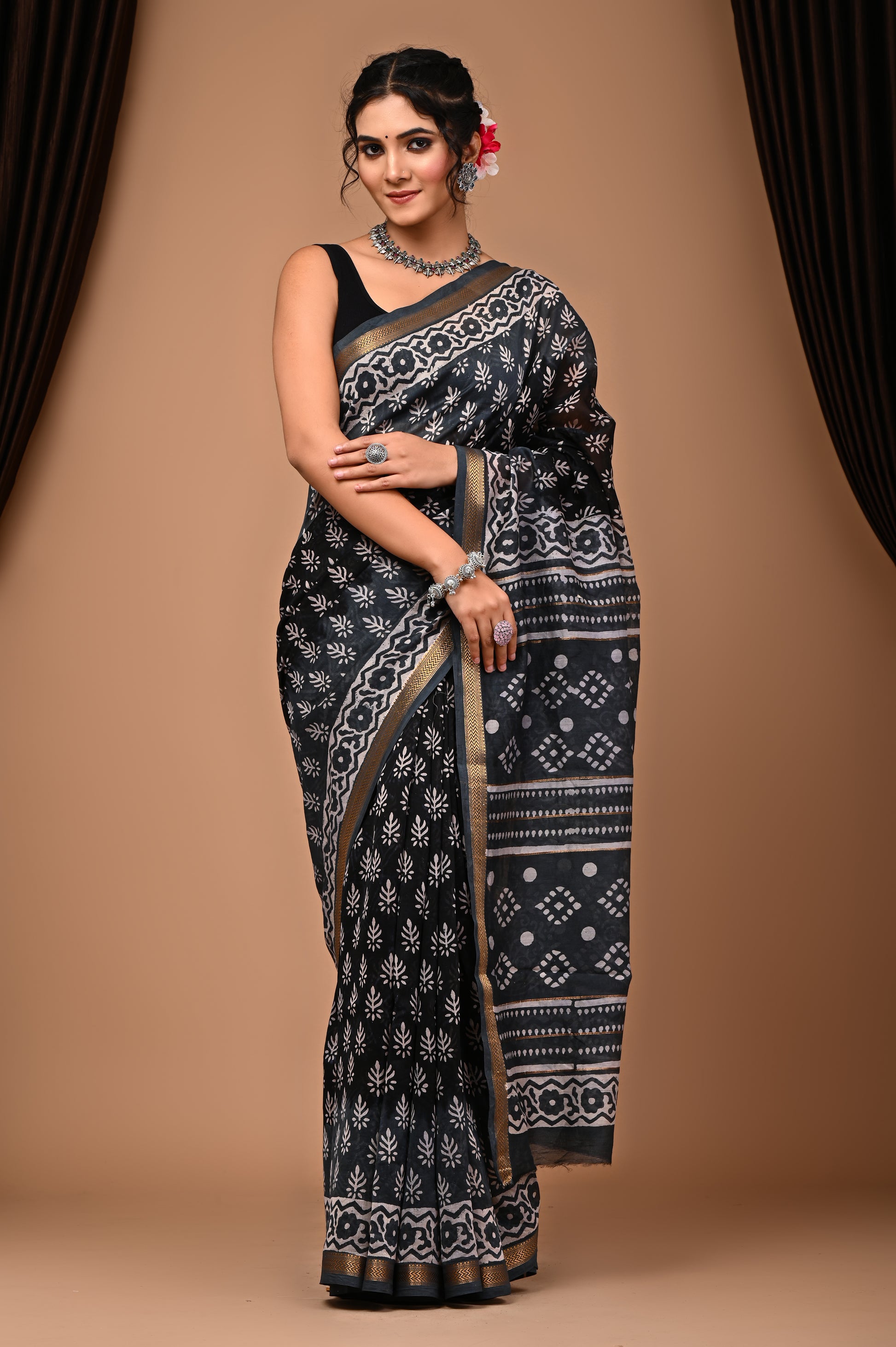 Maheshwari Silk Saree With Unstiched Blouse - Mj Creation