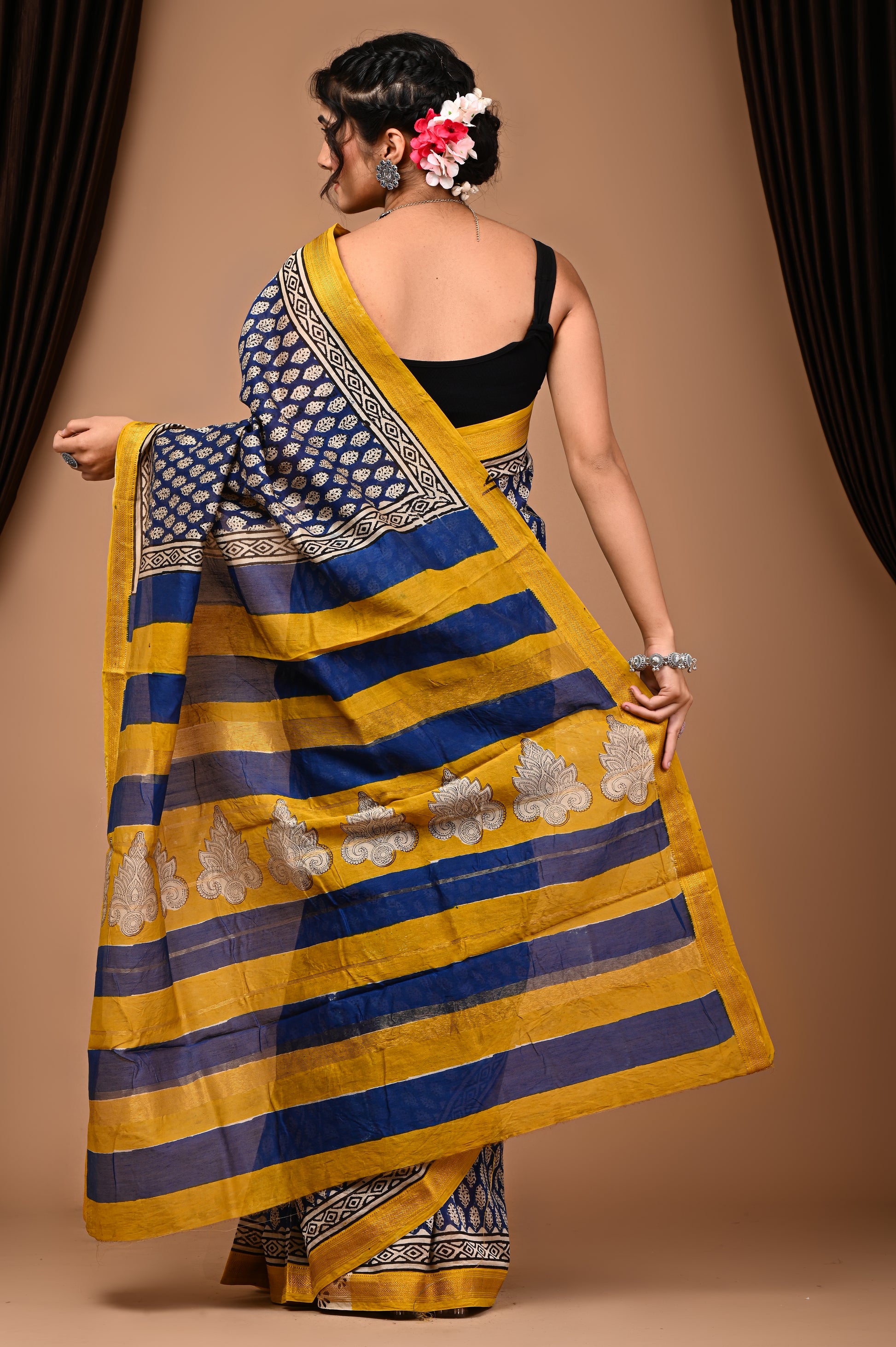 Maheshwari Silk Saree With Unstiched Blouse - Mj Creation