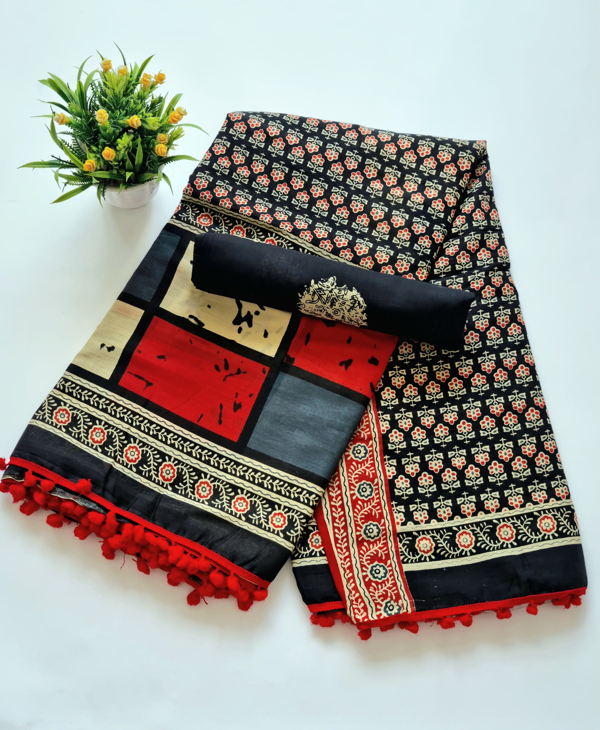 Printed Pure Cotton Mulmul Saree With PomPom Lace - Mj Creation